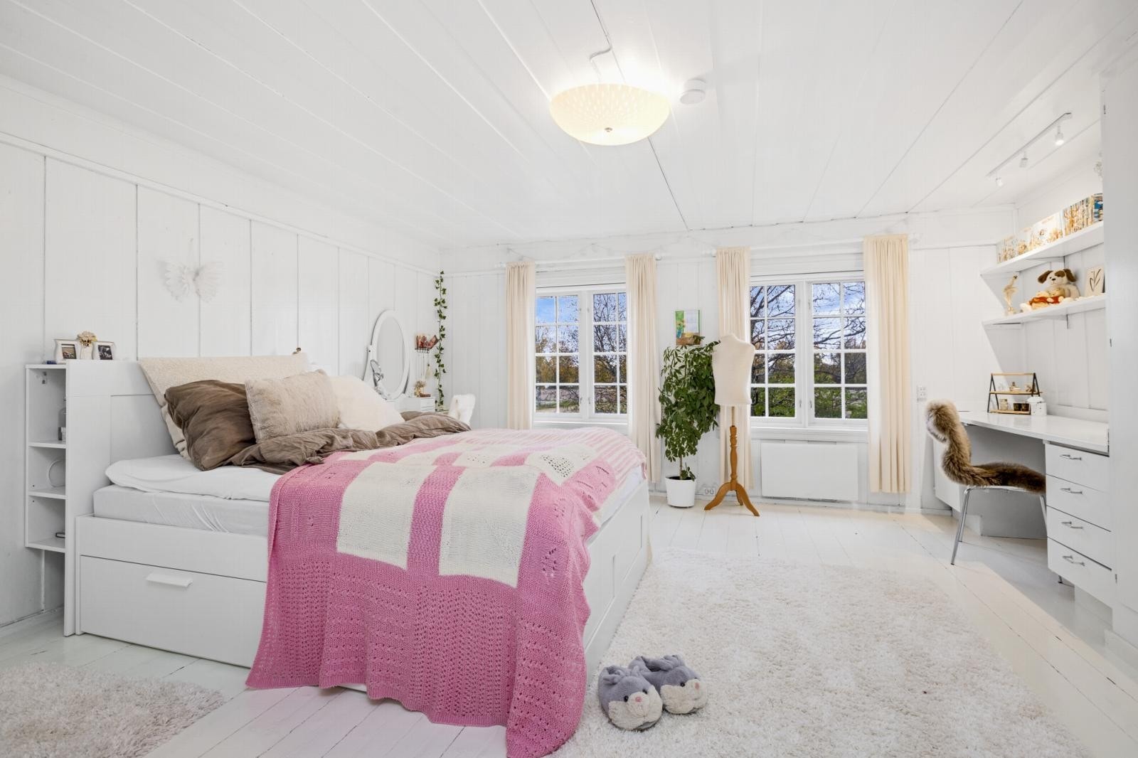 Ett av 4 soverom i 2 etasje Galleribilde