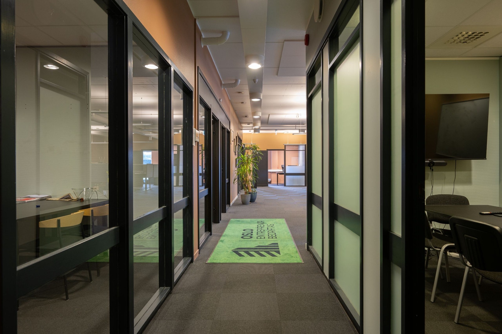 Kontor 2 etasje, ca. 366 kvm Galleribilde