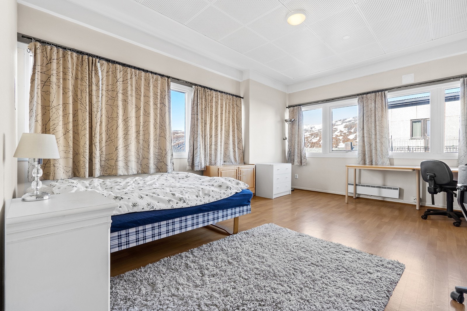 Leilighet 301, Soverom 4 (hovedsoverom ) Galleribilde
