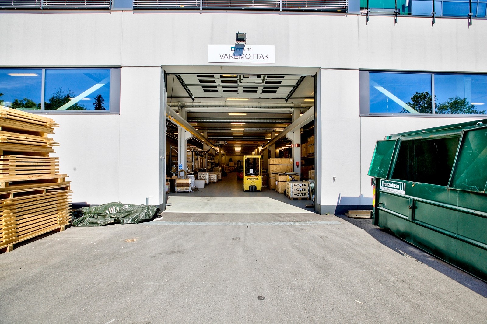 Lager med kjøreport Galleribilde