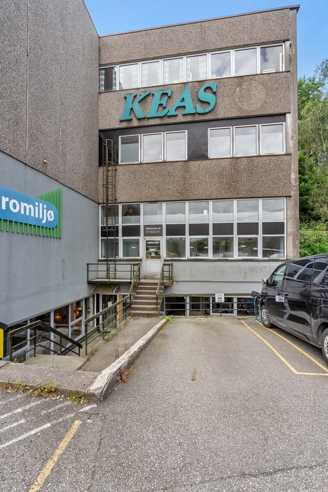 Inngangsparti Galleribilde