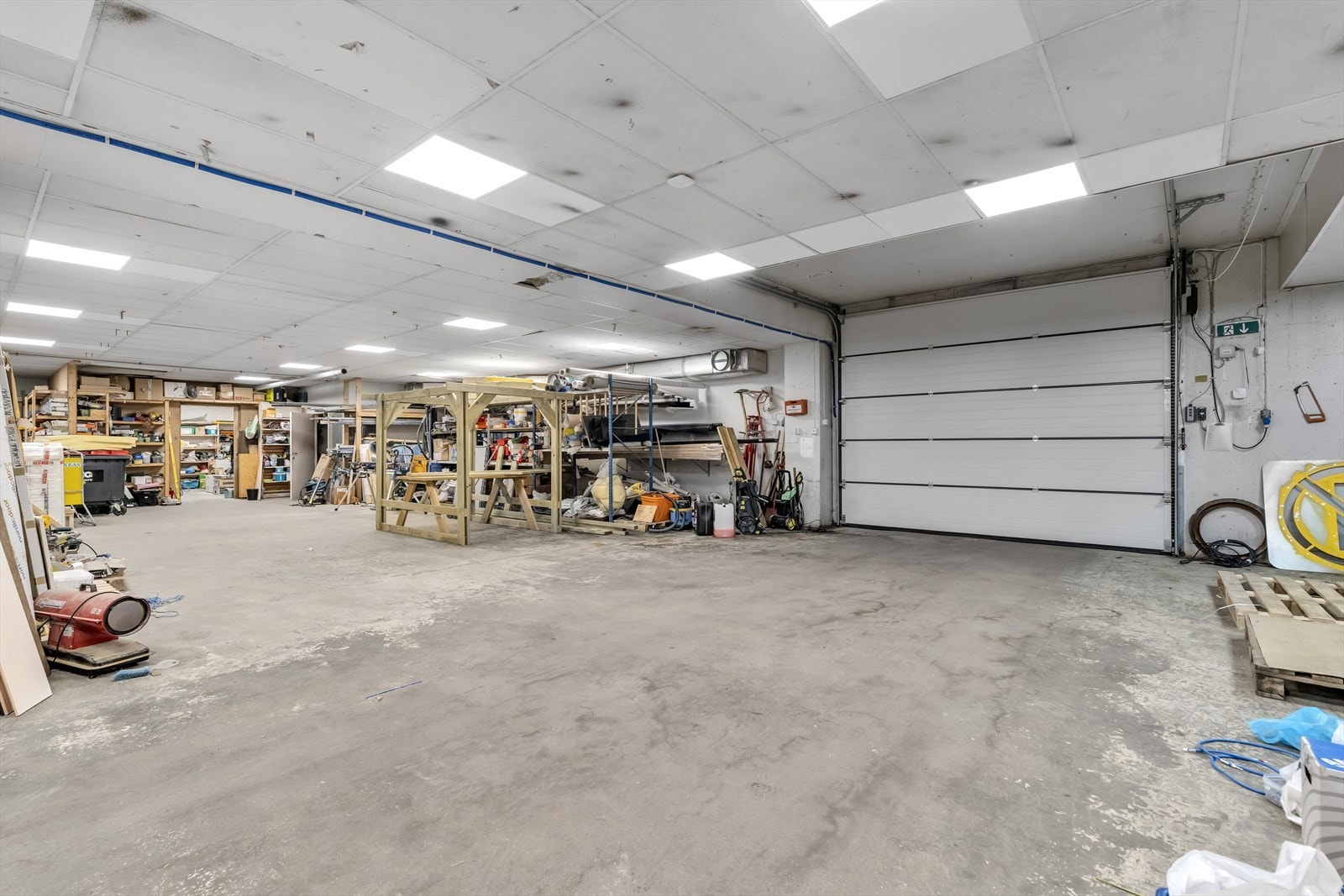 Kjøreport med innkjøring fra 1. etg Galleribilde