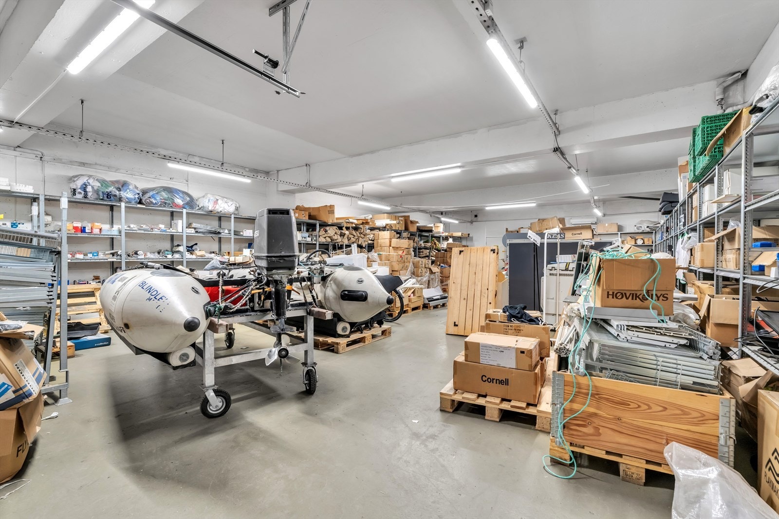 Lagerareal benyttet som verksted Galleribilde