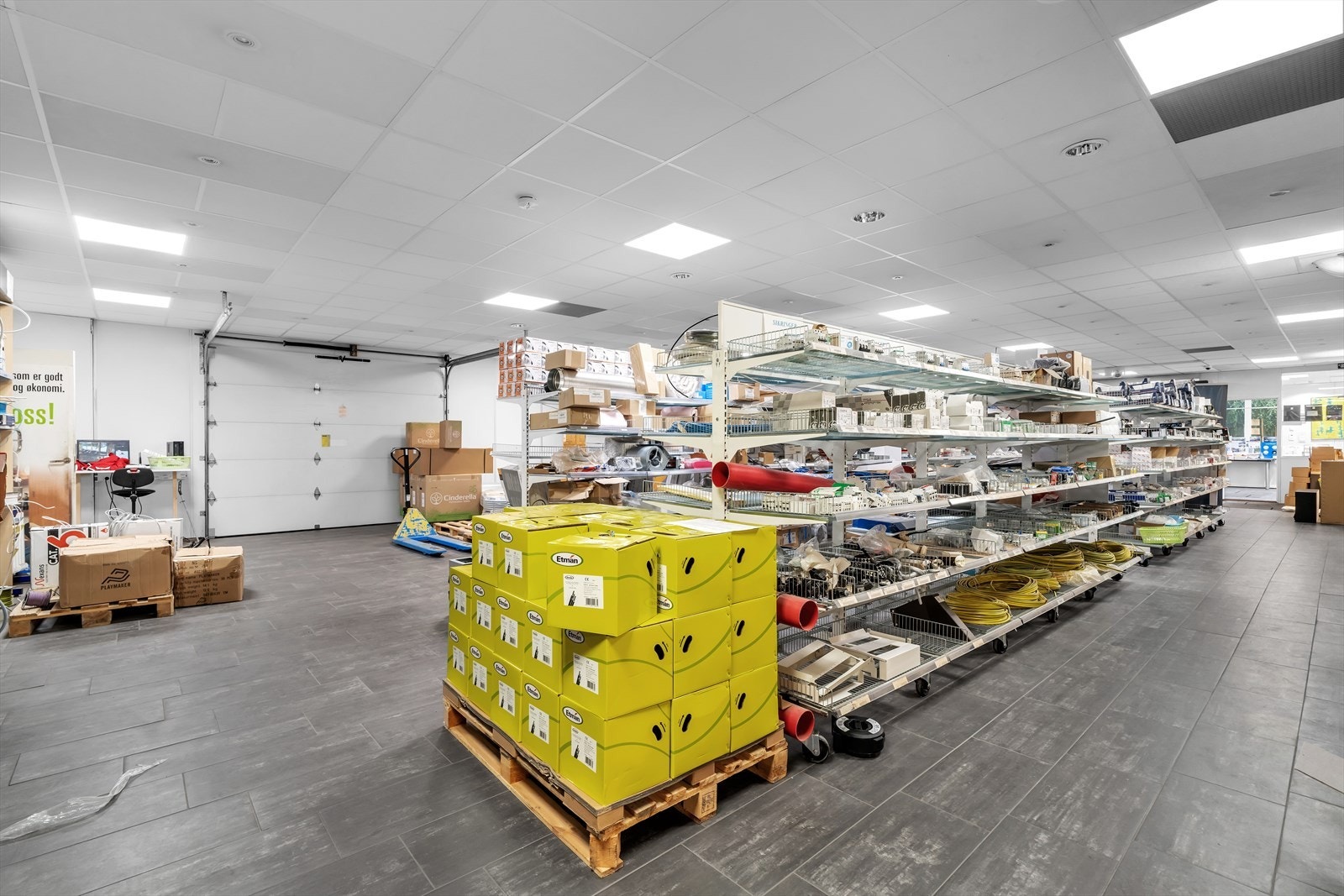 Showroom/lagerareal Galleribilde