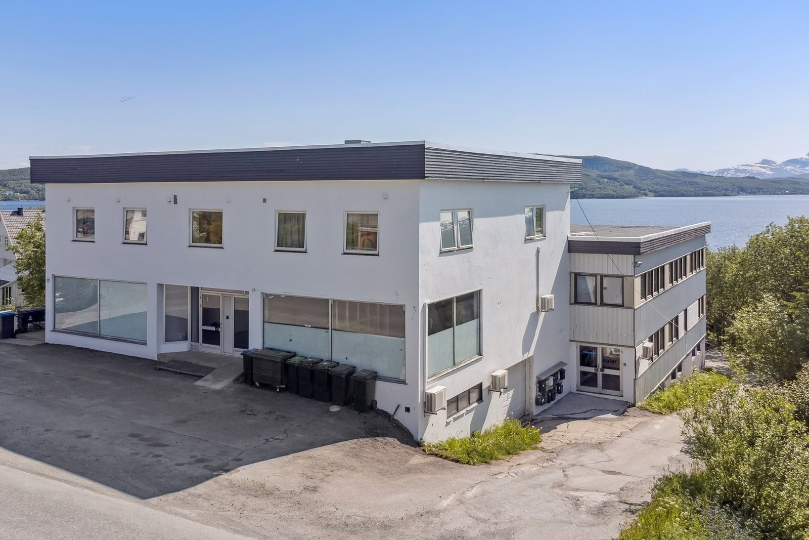 Fasade av Sandvikveien 77. Foto: EFKT Galleribilde