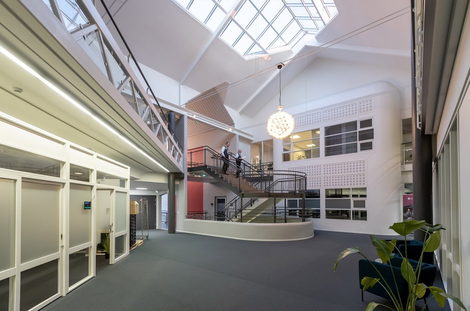 Vålerveien-159, vrimleareal Galleribilde