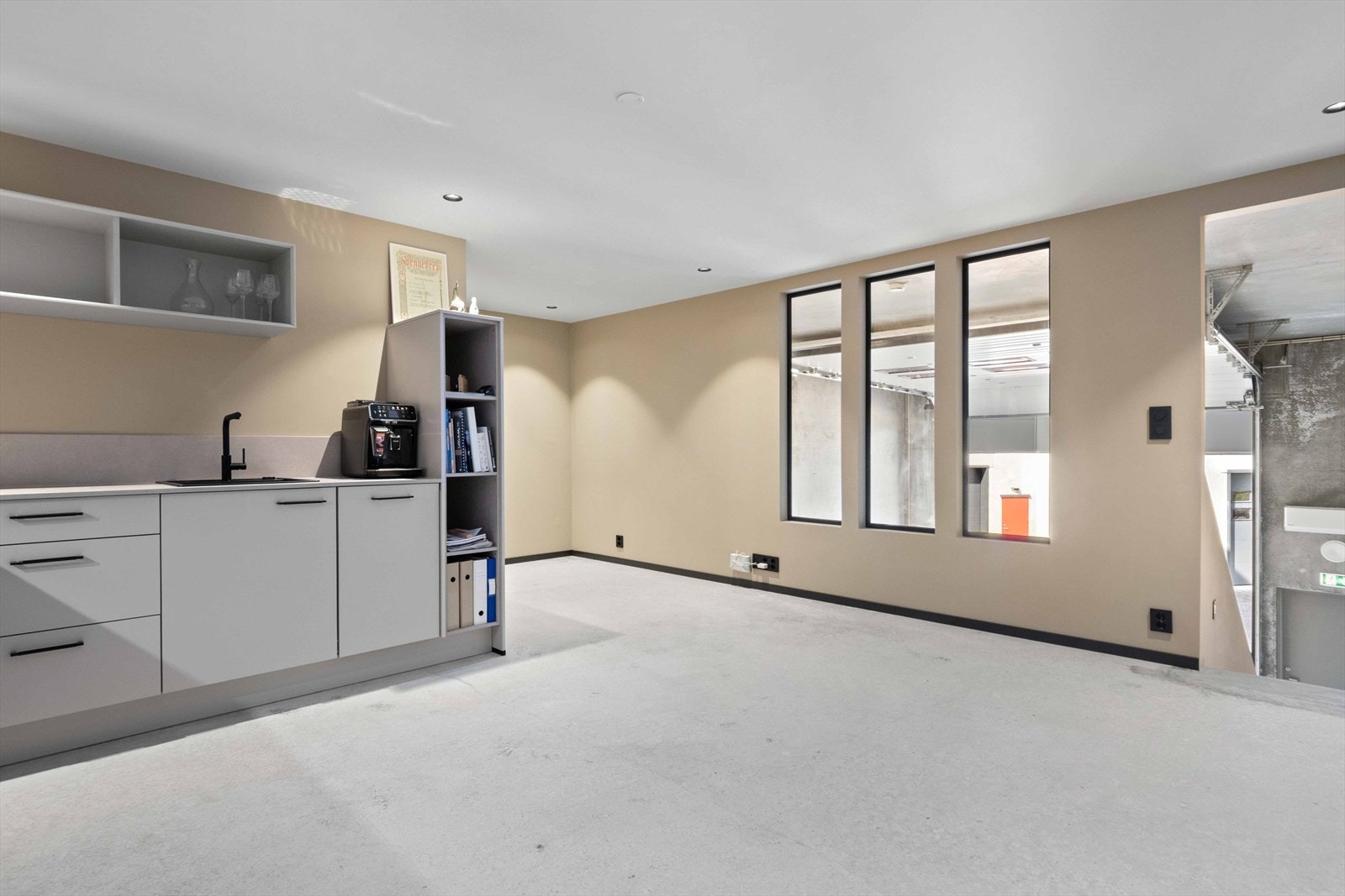 031.jpg Galleribilde