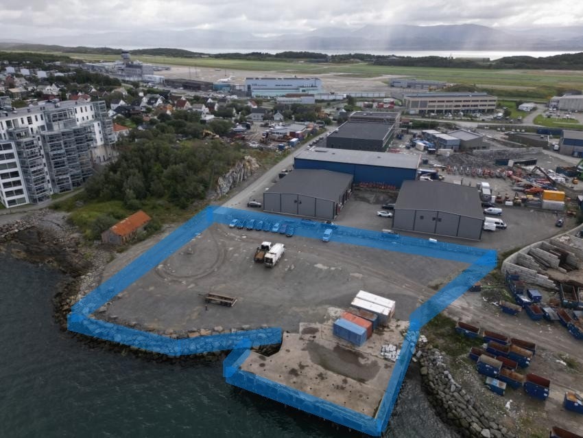 Skisse av tomtegrense. Situasjonskart kan fås ved henvendelse til NM Galleribilde