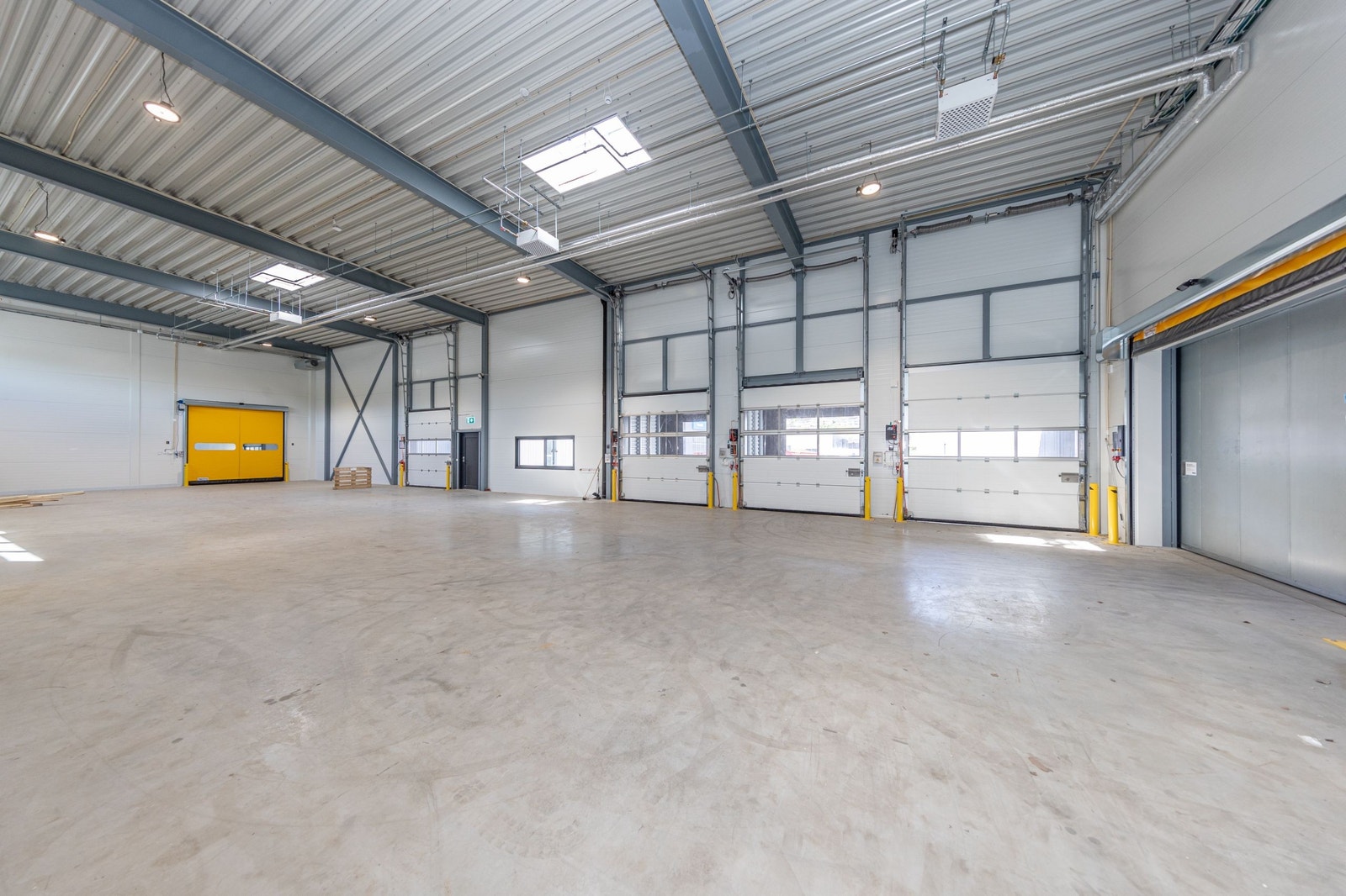 Det er gode håndteringsområder i varemottaket Galleribilde