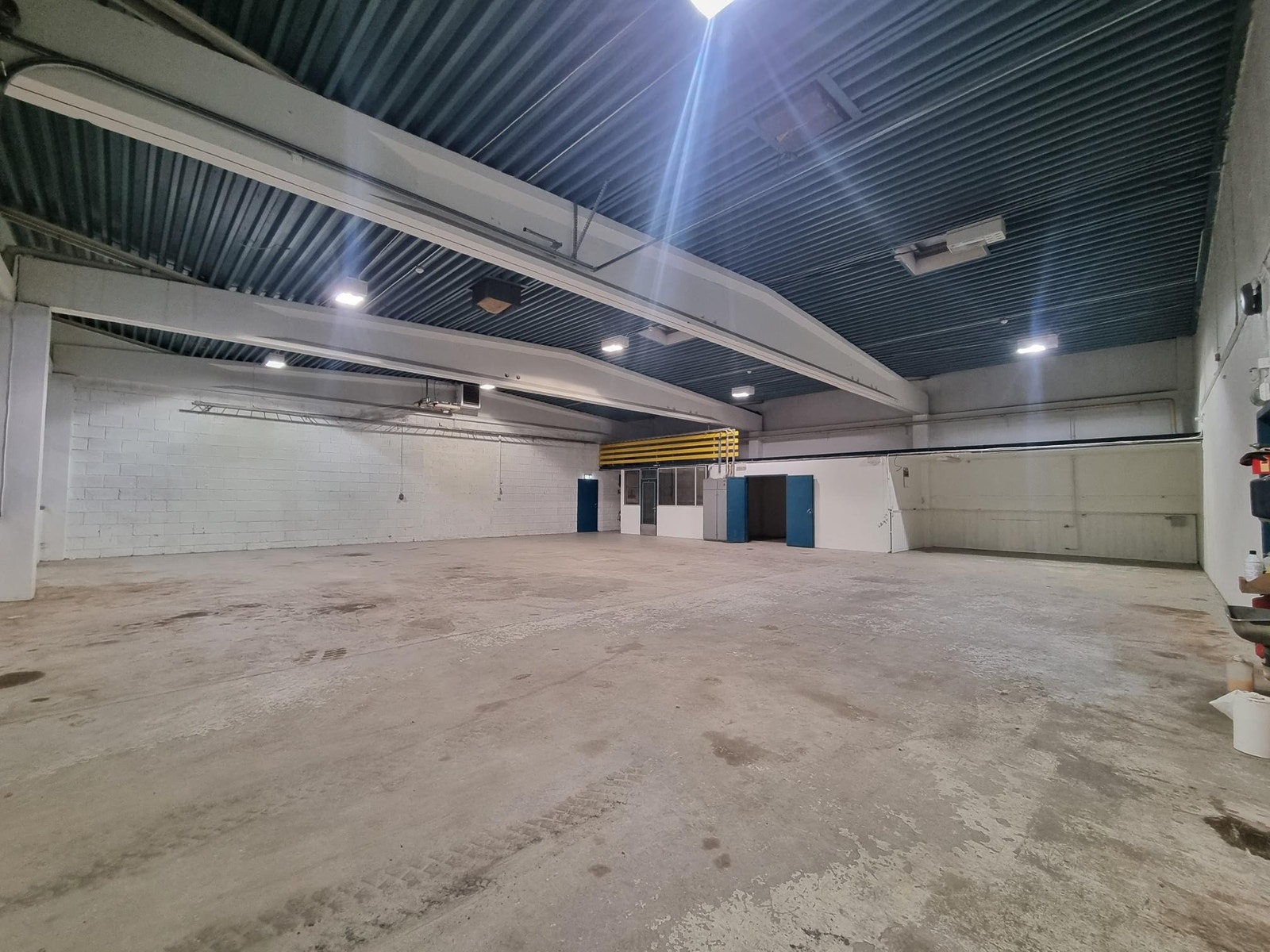 Furuhallveien 8 B - Lagerlokale på ca 350 kvm Galleribilde