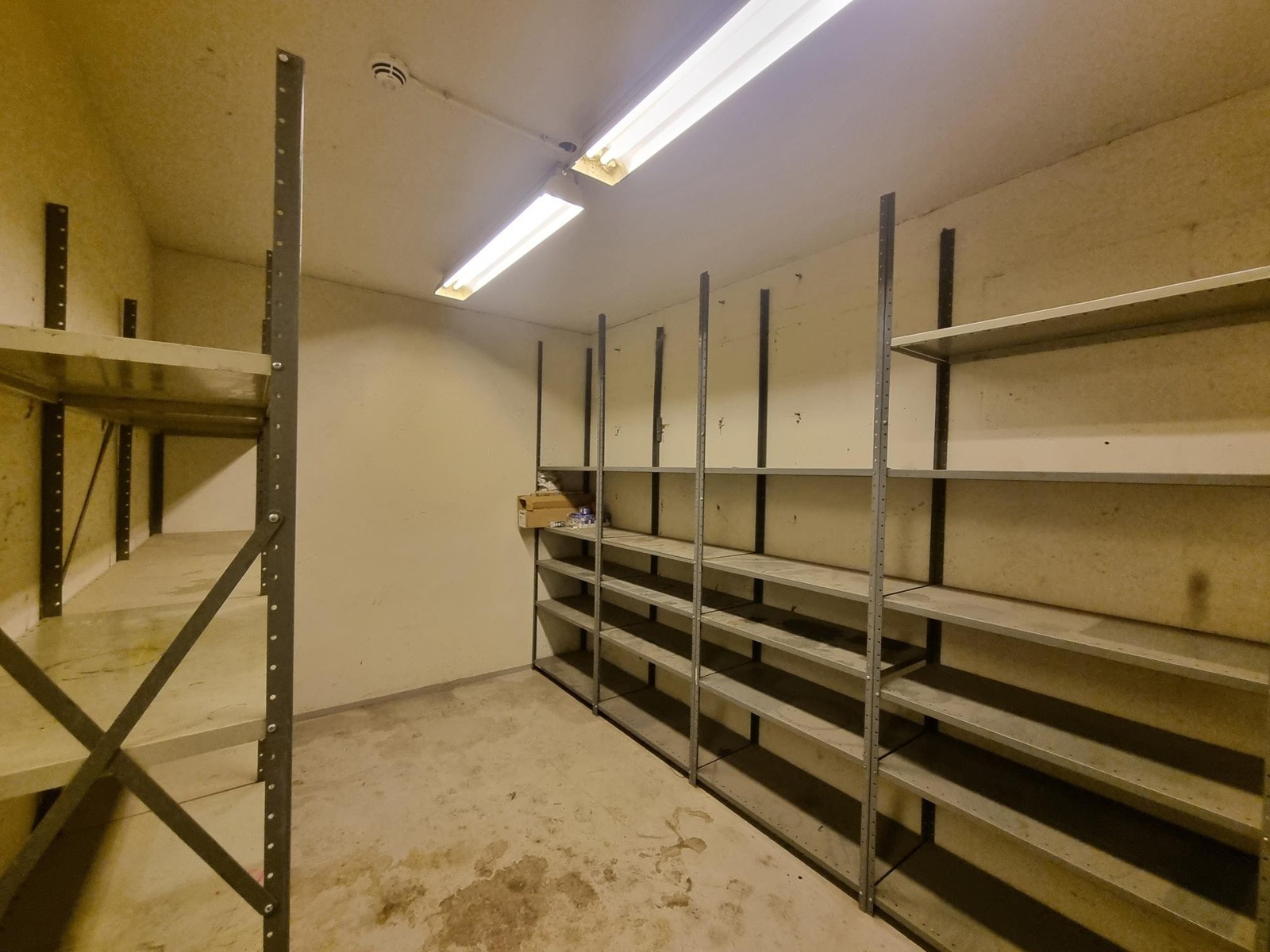 Furuhallveien 8 B - Lagerlokale på ca 350 kvm Galleribilde