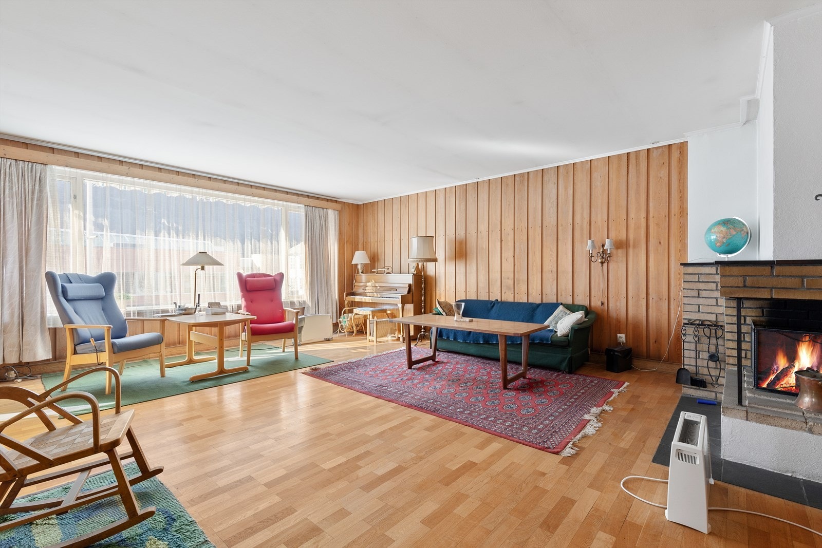 Leilighet med oppussingsbehov i 2.etasje. Galleribilde