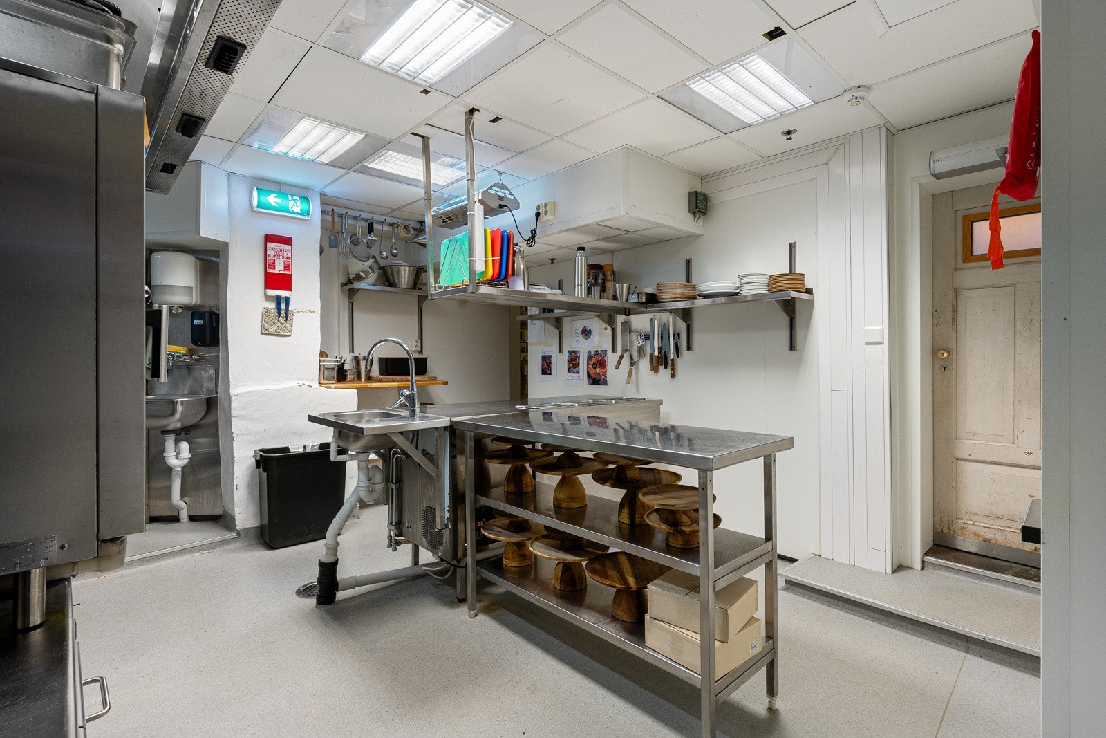 Kjøkken i tilknytning til serveringslokalet Galleribilde