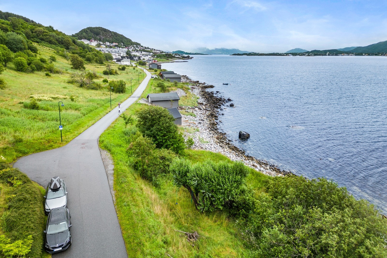 Tomten er på 146 kvm og naustet kan bygges med en grunnflate på 50 kvm. Galleribilde