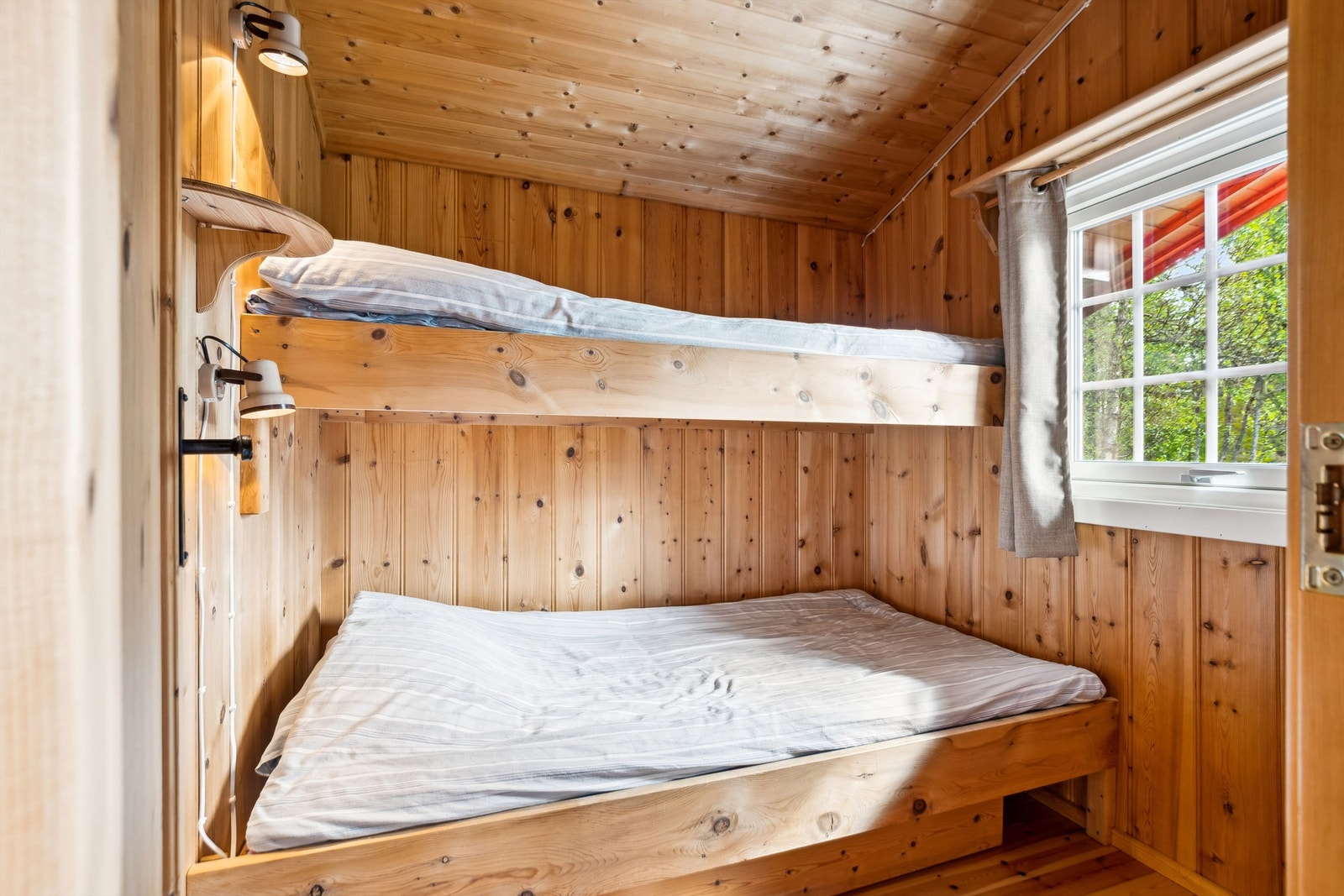 Soverom 2 med familiekøye. Galleribilde