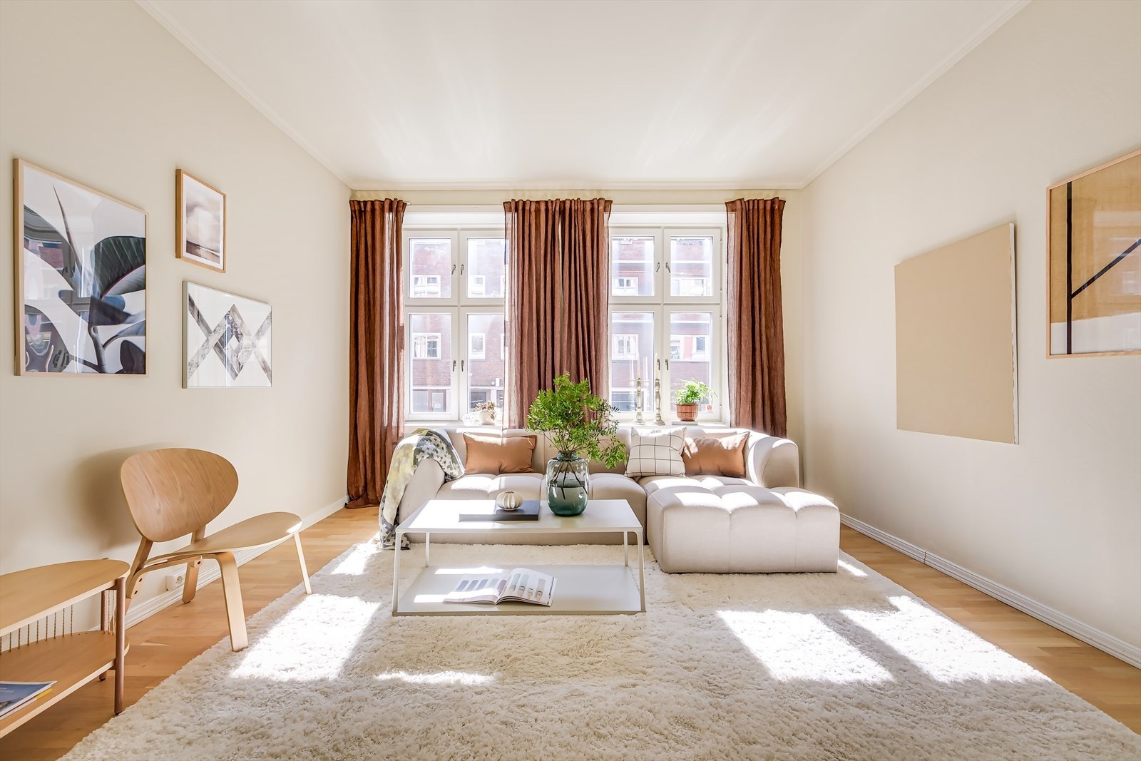 Planløsningen gir mange muligheter for møblering etter eget ønske Galleribilde