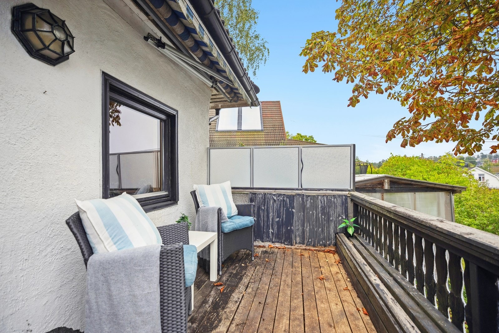 Har egen inngang og terrasse. Galleribilde