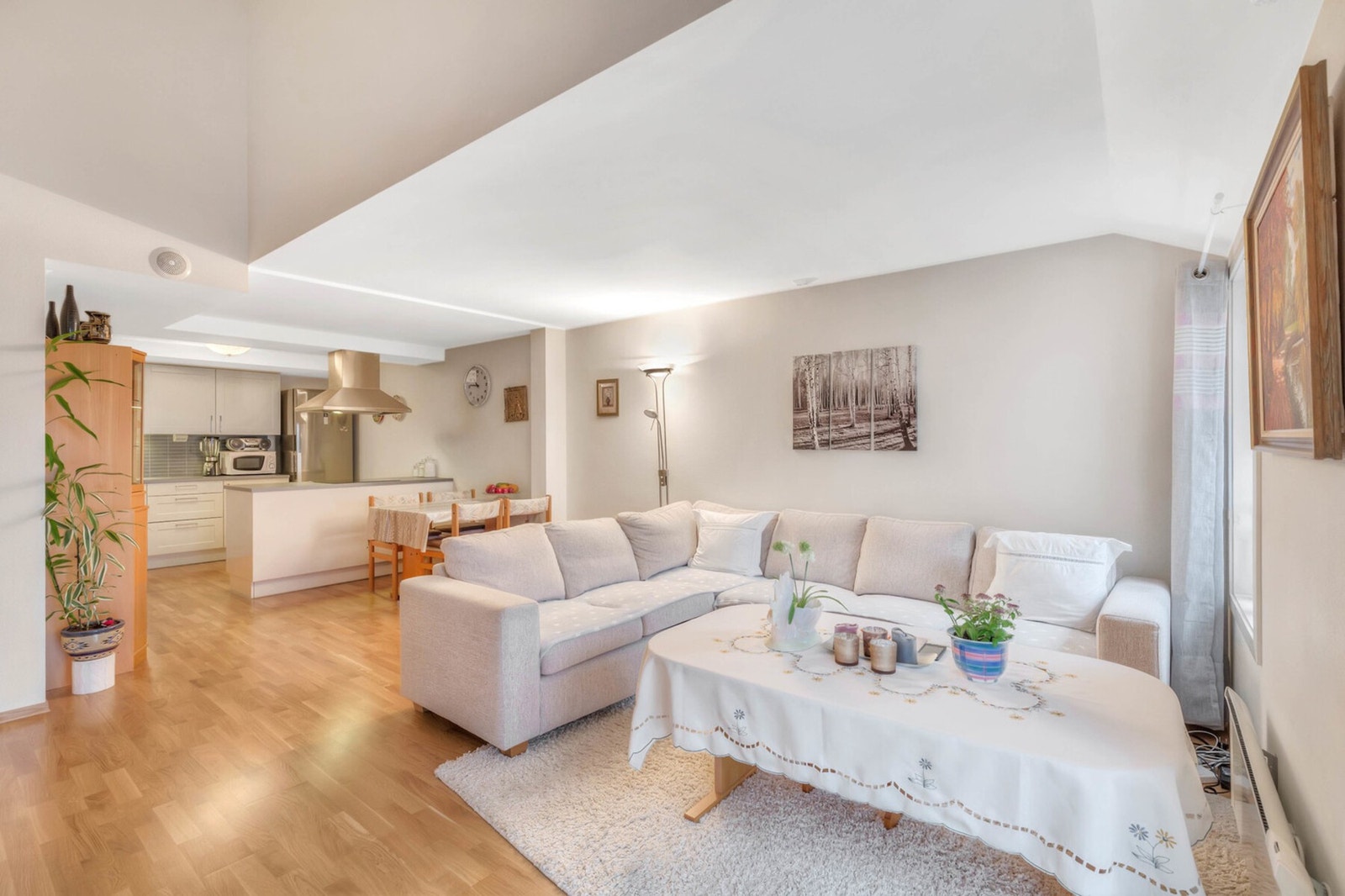 EiendomsMegler 1 v/ Morten Høvik har gleden av å presentere Storgata 25! Foto: EFKT, Vilde Dahl Galleribilde