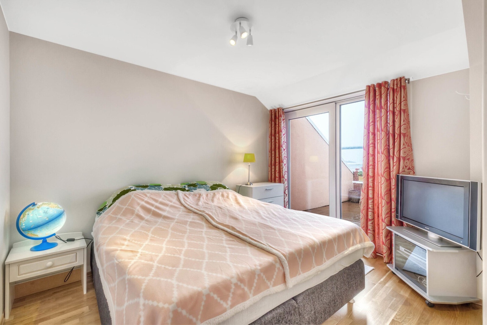 Soverom 1 Galleribilde