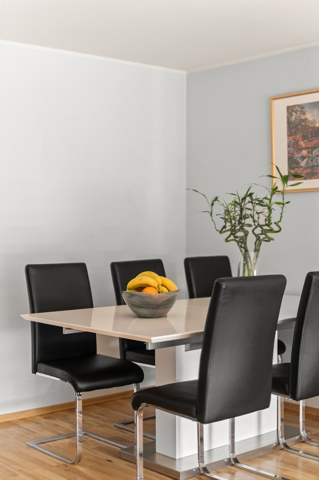 Her kan du samle familie og venner til hyggelige måltider. Galleribilde