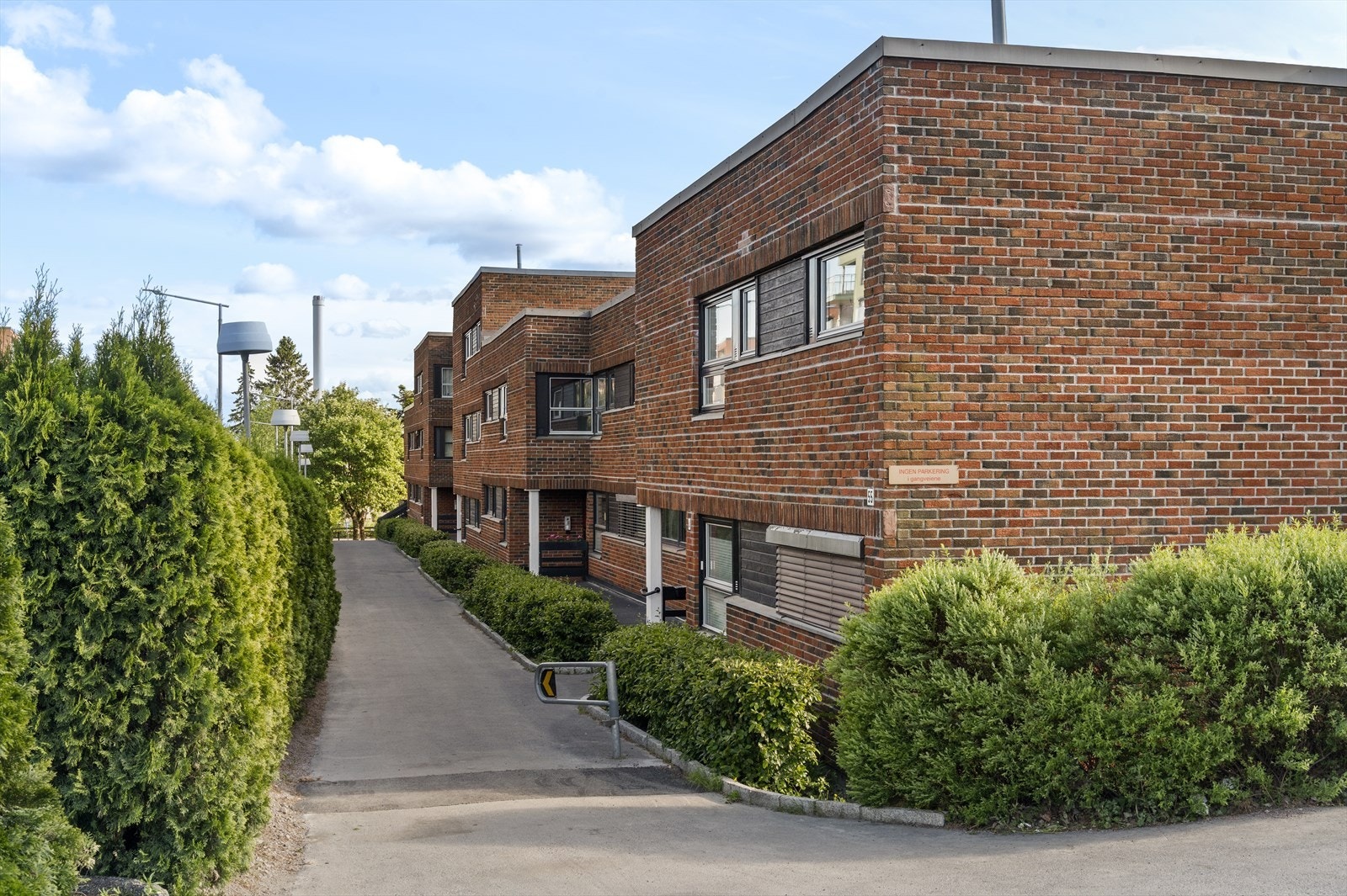 Boligsameiet Brobekkveien 51-57 består av 58 boliger og 4 næringslokaler. Galleribilde