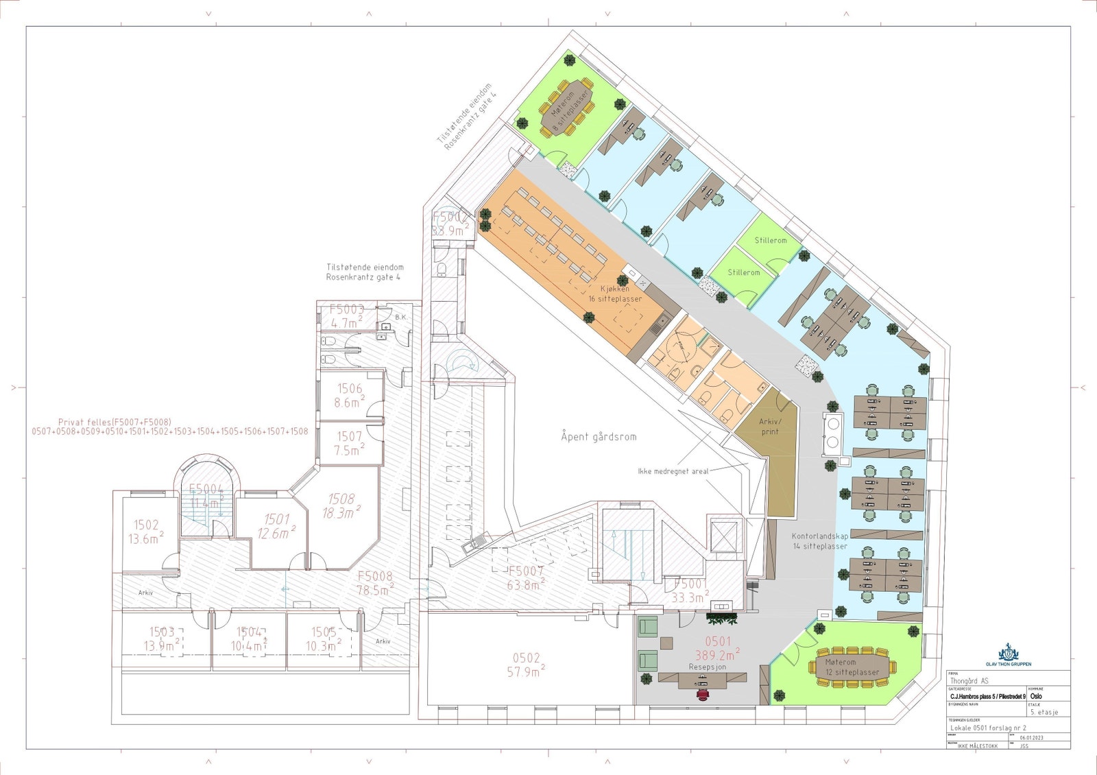 Forslag til planløsning med 19 arbeidsplasser med enkelt kontorer og åpent landskap Galleribilde