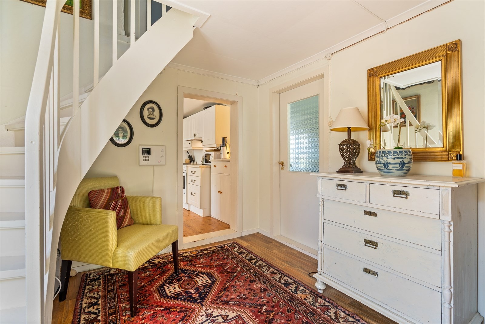 Gang med trapp til 2. etasje Galleribilde