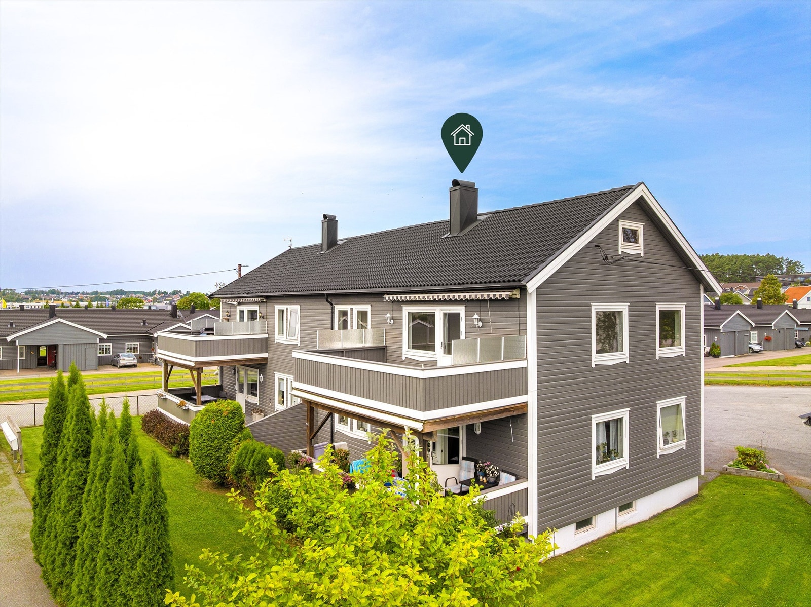 Leiligheten i Ulstens vei 39 presenteres av Amir Pedersen-Paydar i Krogsveen. Galleribilde