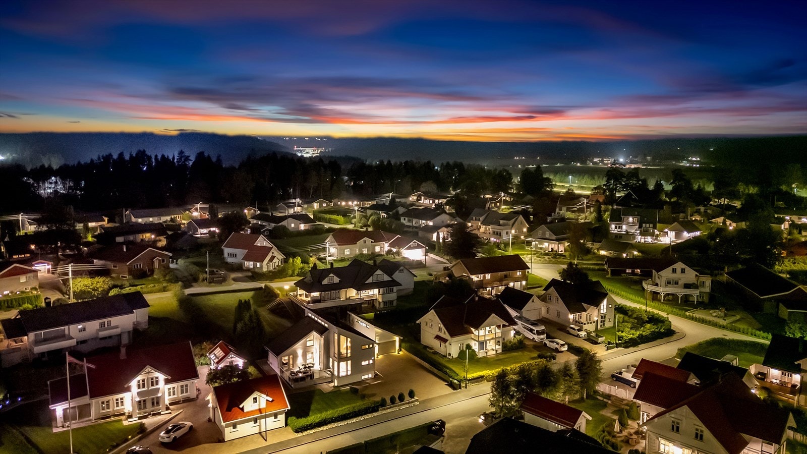Boligen ligger i det attraktive og rolige området Bjørnstad/Grålum i Sarpsborg kommune. Galleribilde