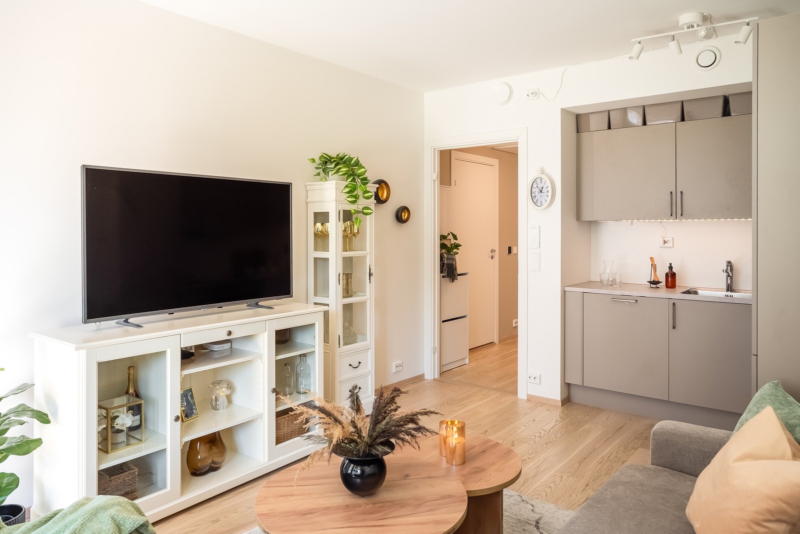 Det aller meste av faste kostnader er inkludert i felleskostnadene, dette sørger for en forutsigbar boøkonomi Galleribilde