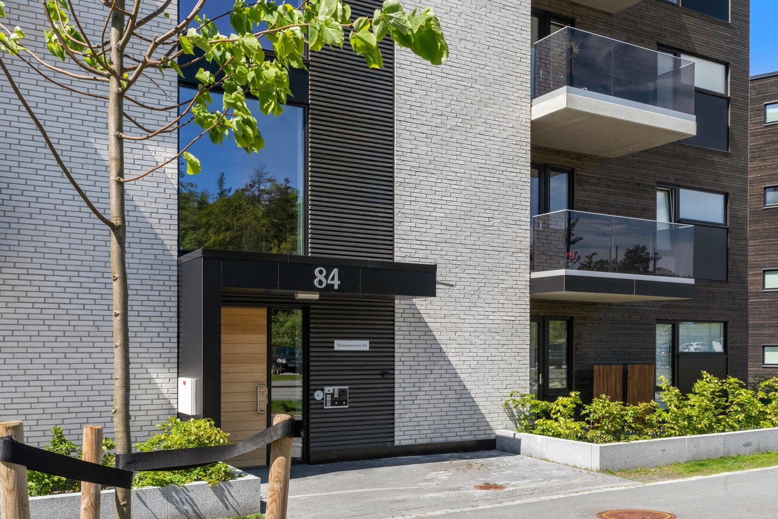 Inngangsparti Galleribilde