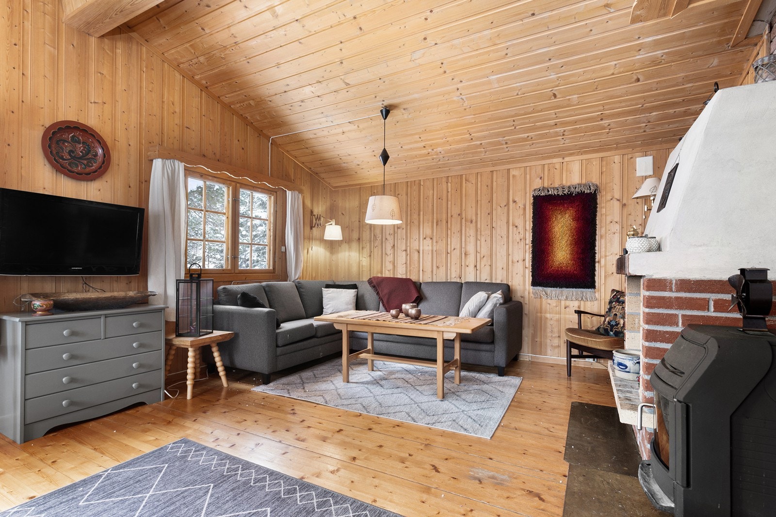 Tv-kroken har sin naturlige plassering hvor det er plass til en stor hjørnesofa. Galleribilde