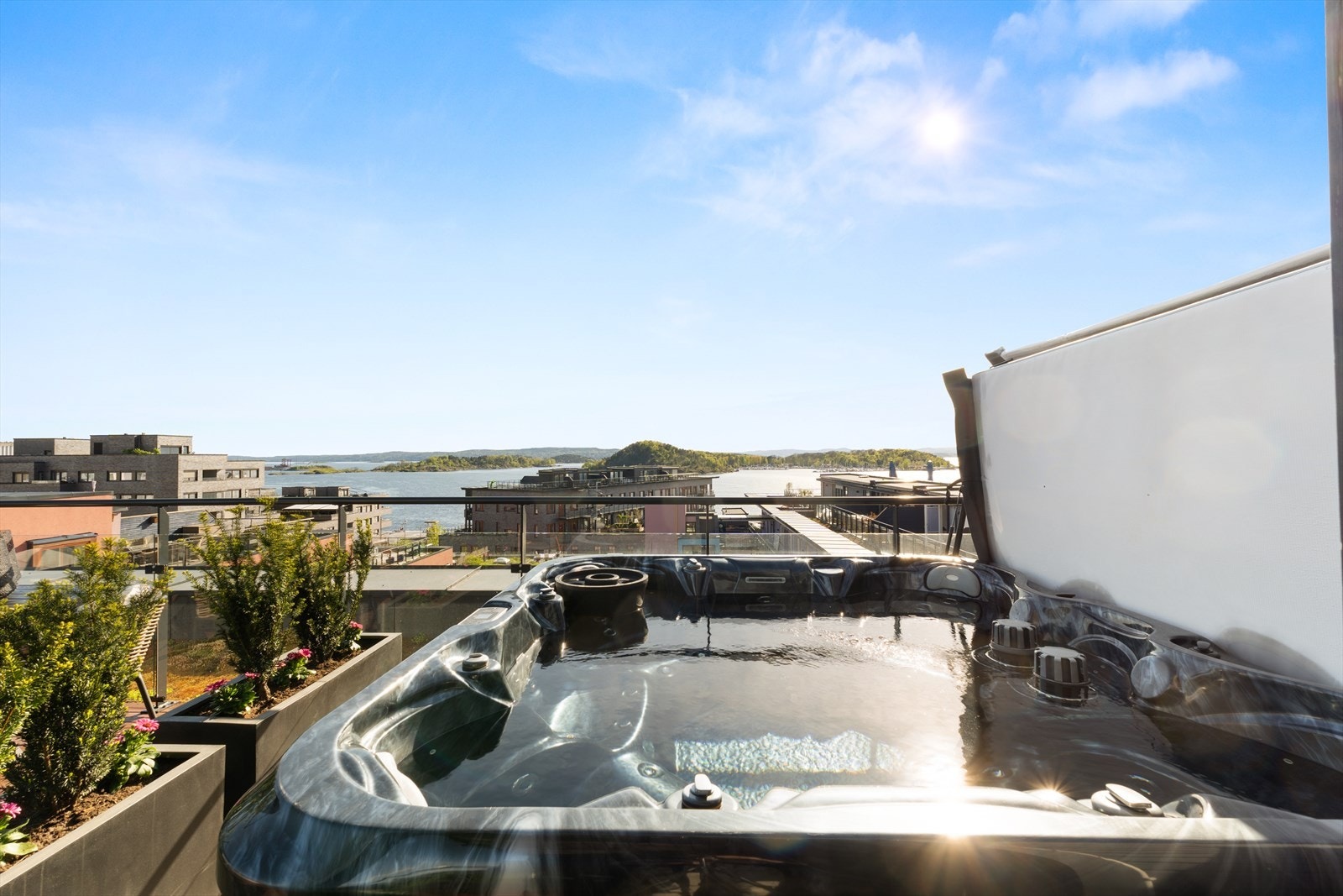 Her ligger man høyere enn alt rundt. Skjermet og privat Galleribilde