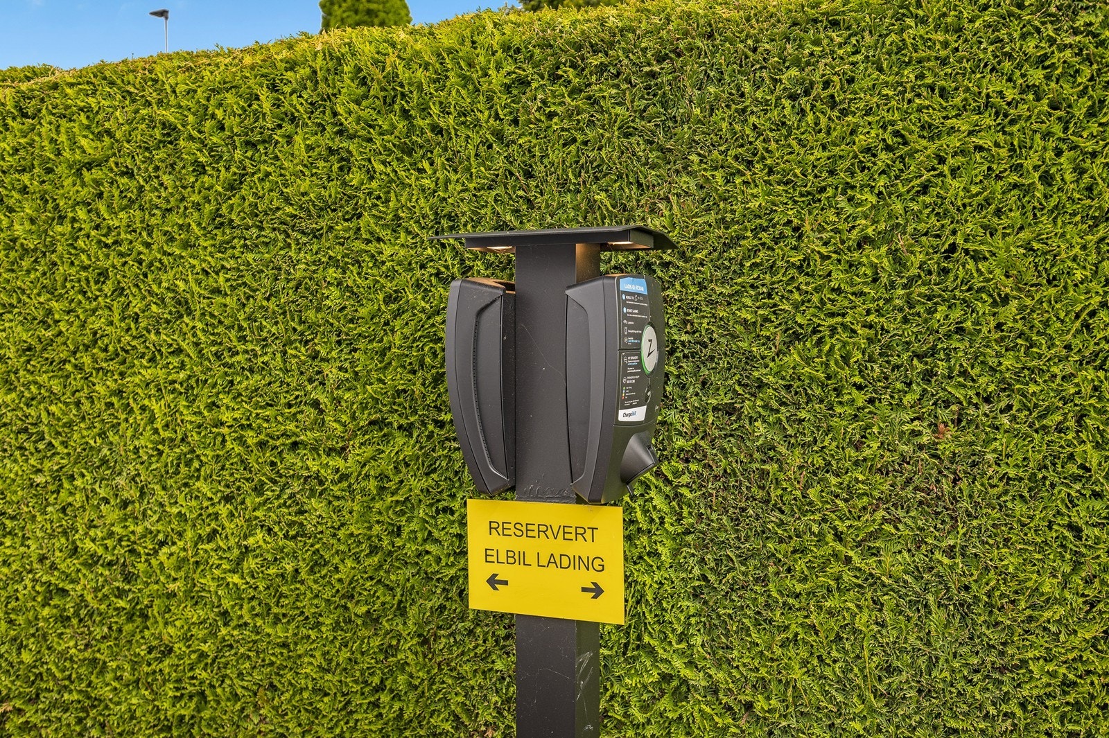 Borettslaget har elbilladere for beboere Galleribilde