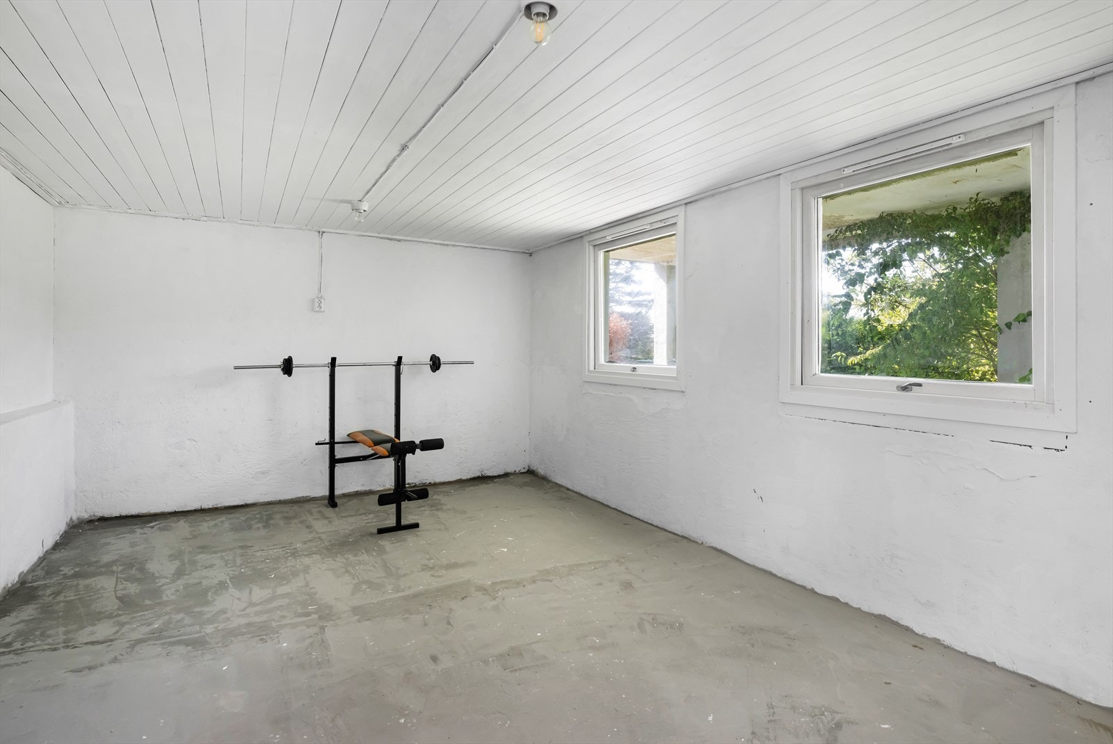 Kjelleren har et stort areal med stort potensiale. Galleribilde