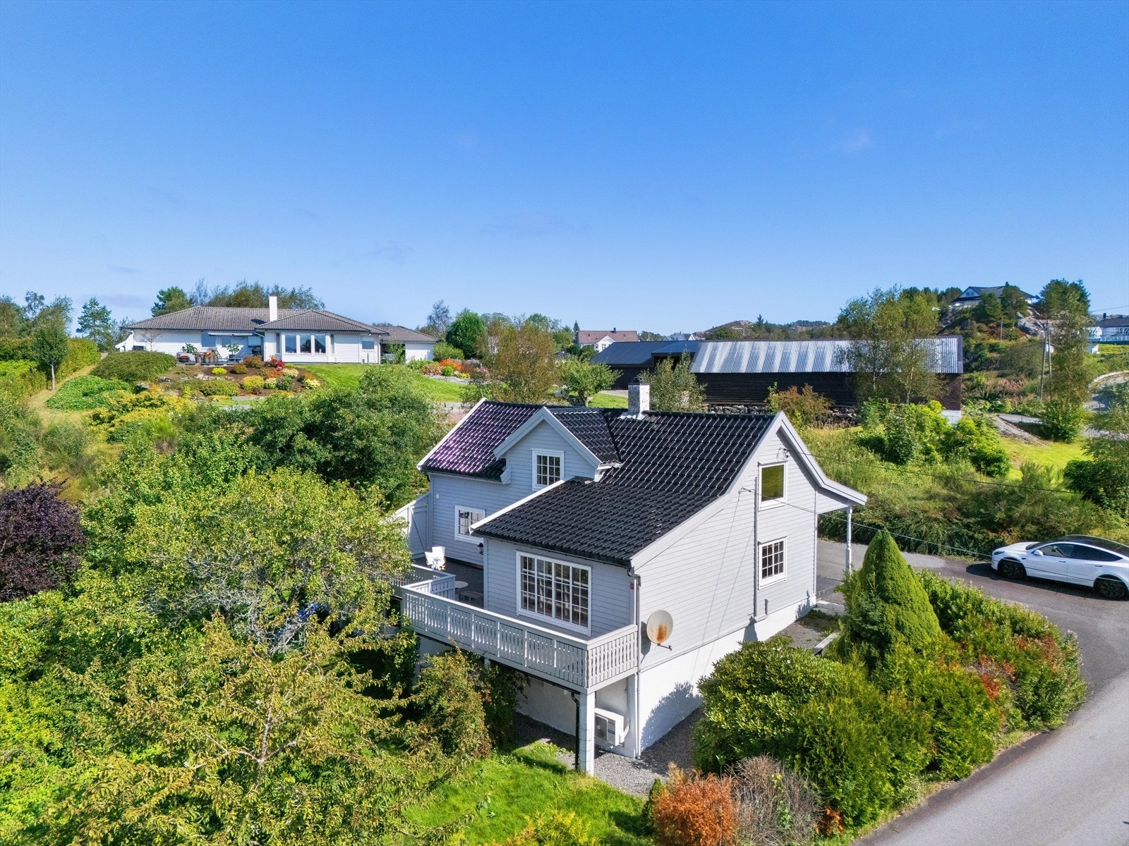 Hagen er et eldorado for barnefamilier og byr på god plass for både gjemsel, ballspill og annen moro for hele familien Galleribilde