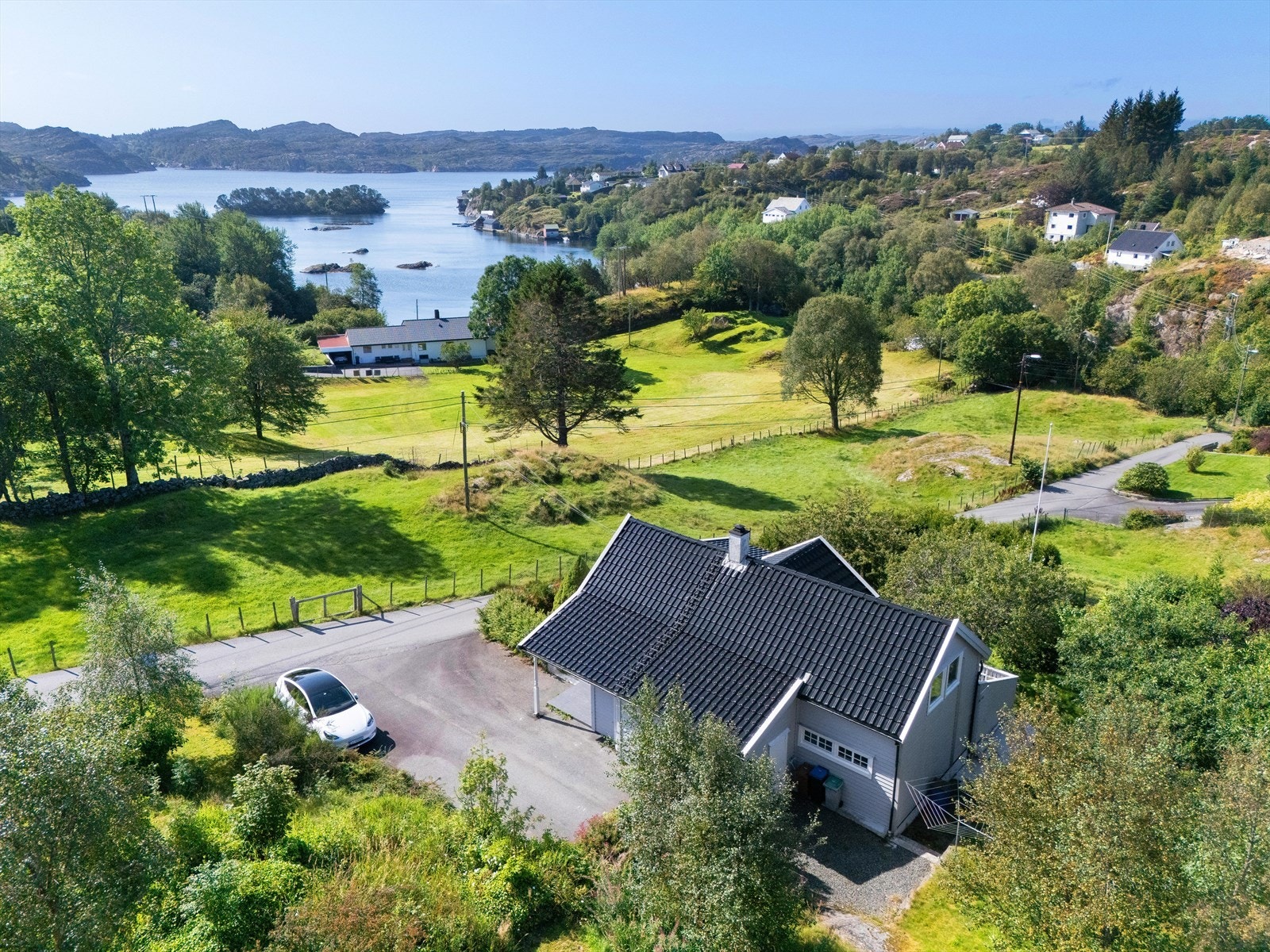 Kort vei til sjøen og turområder Galleribilde