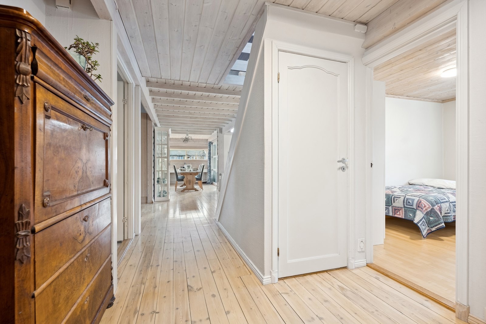 Legg merke til det vakre tregulvet. Galleribilde