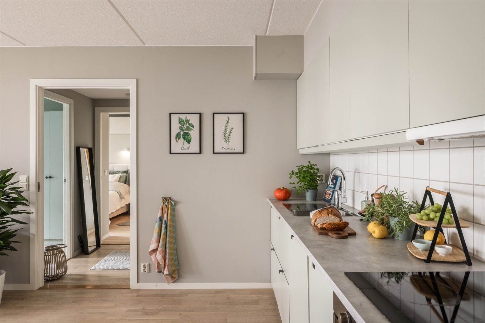 Øvrige rom har adkomst fra gangen. Galleribilde