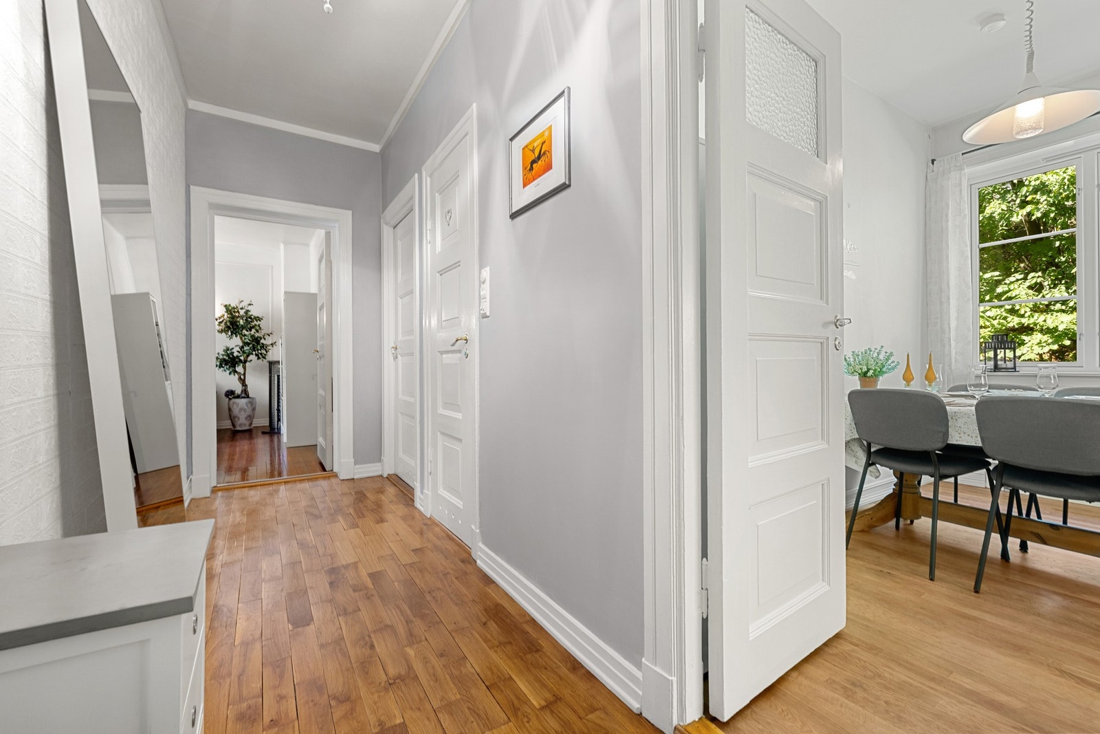 Videre adkomst til separat kjøkken. Galleribilde