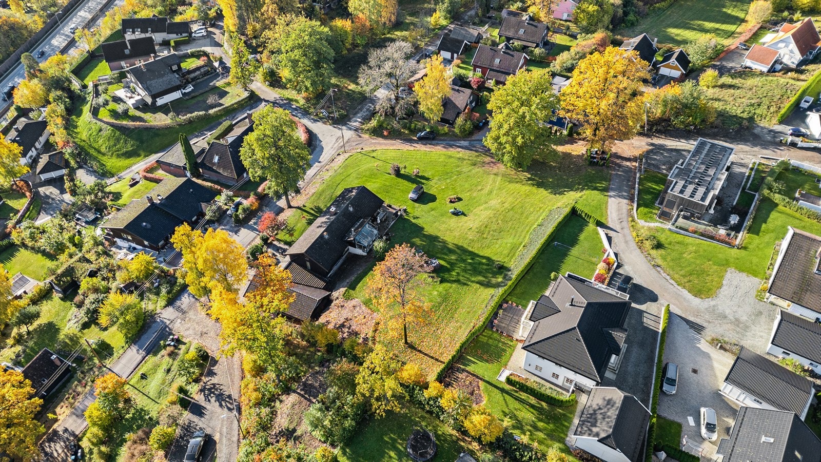 Tomten ligger i område regulert til frittliggende småhusbebyggelse. Galleribilde