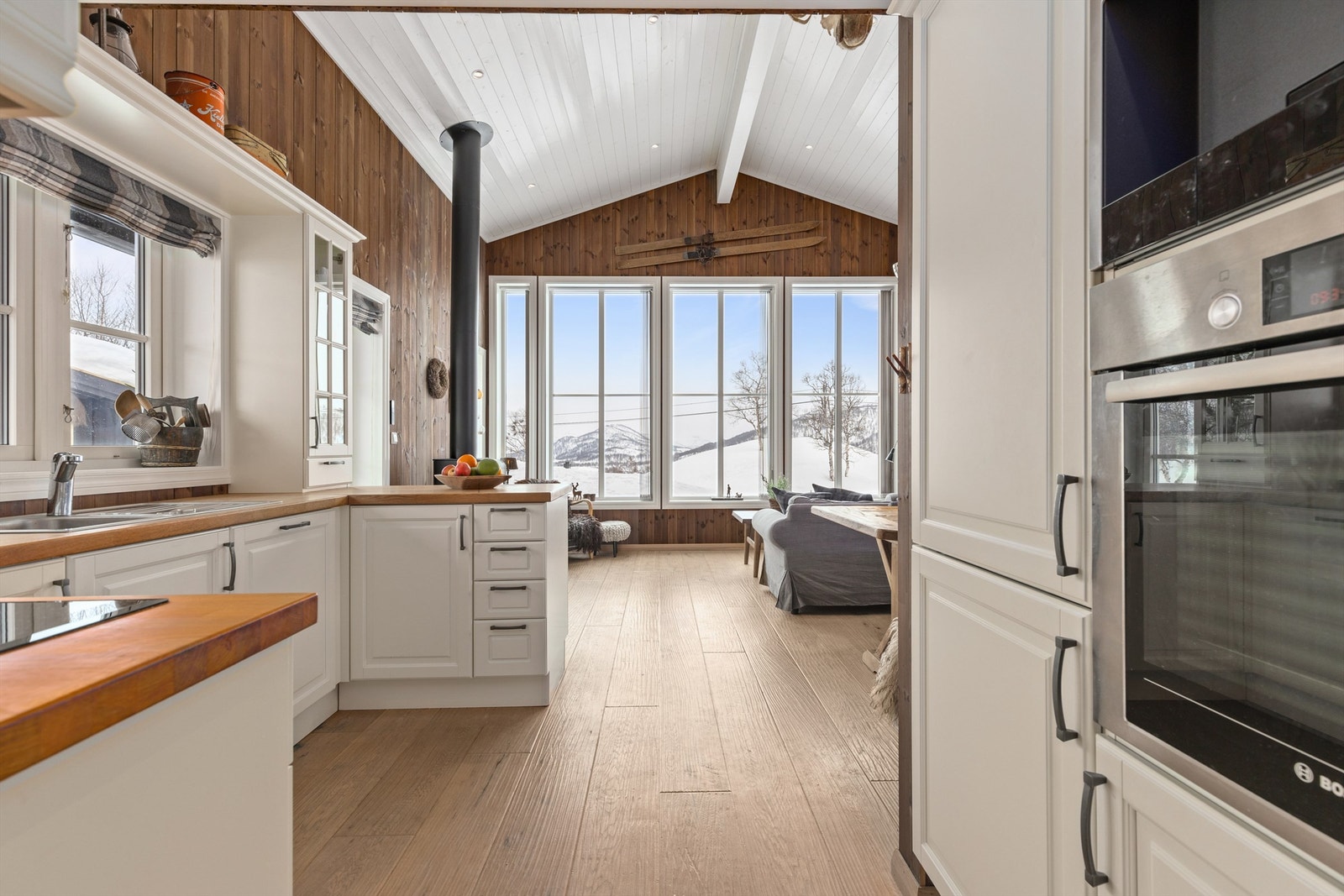 - Velkommen til Fjellbøvegen 9 - Galleribilde