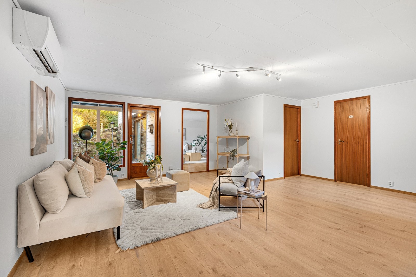 Ekstra stue i underetasjen ? perfekt som TV-rom eller ungdomsavdeling Galleribilde