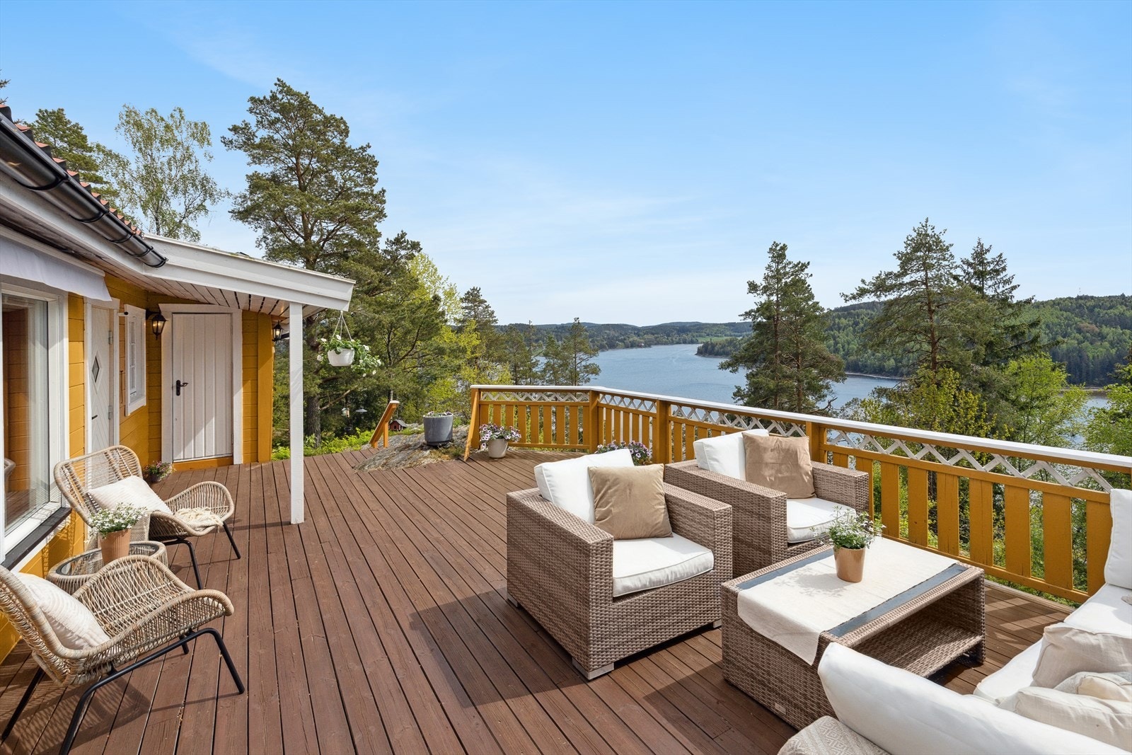 Her kan man nyte late sommerdager! Galleribilde