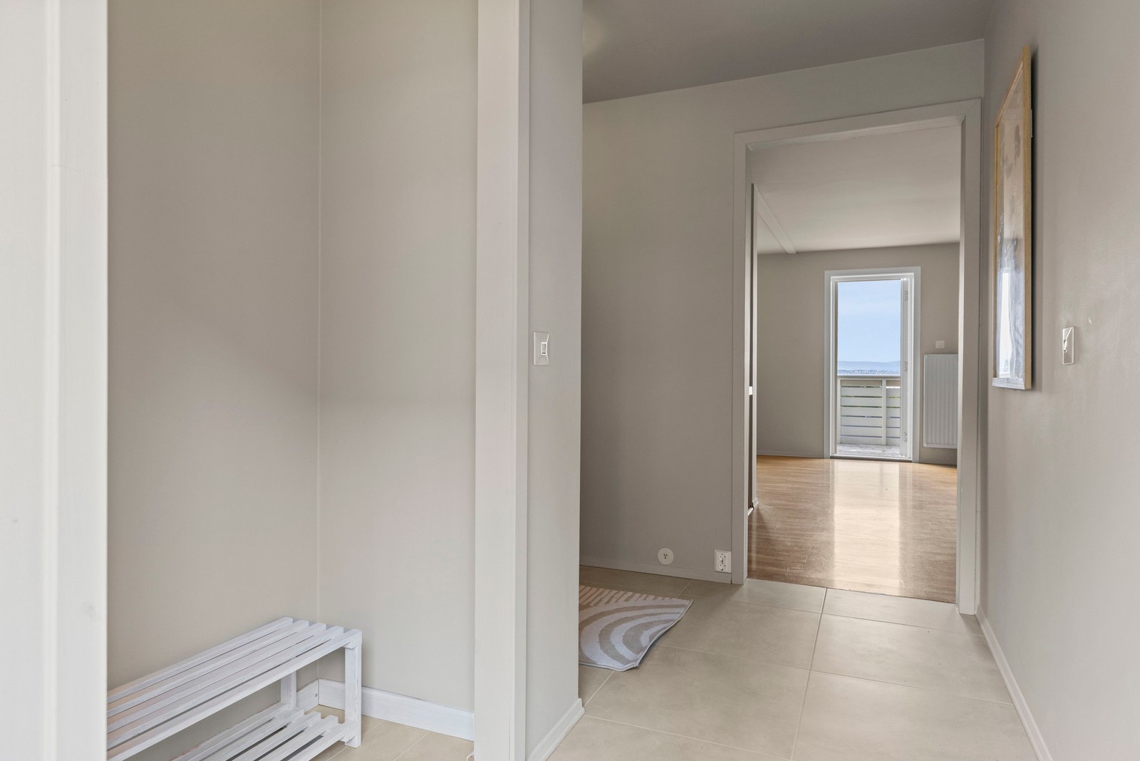 Entré. Galleribilde