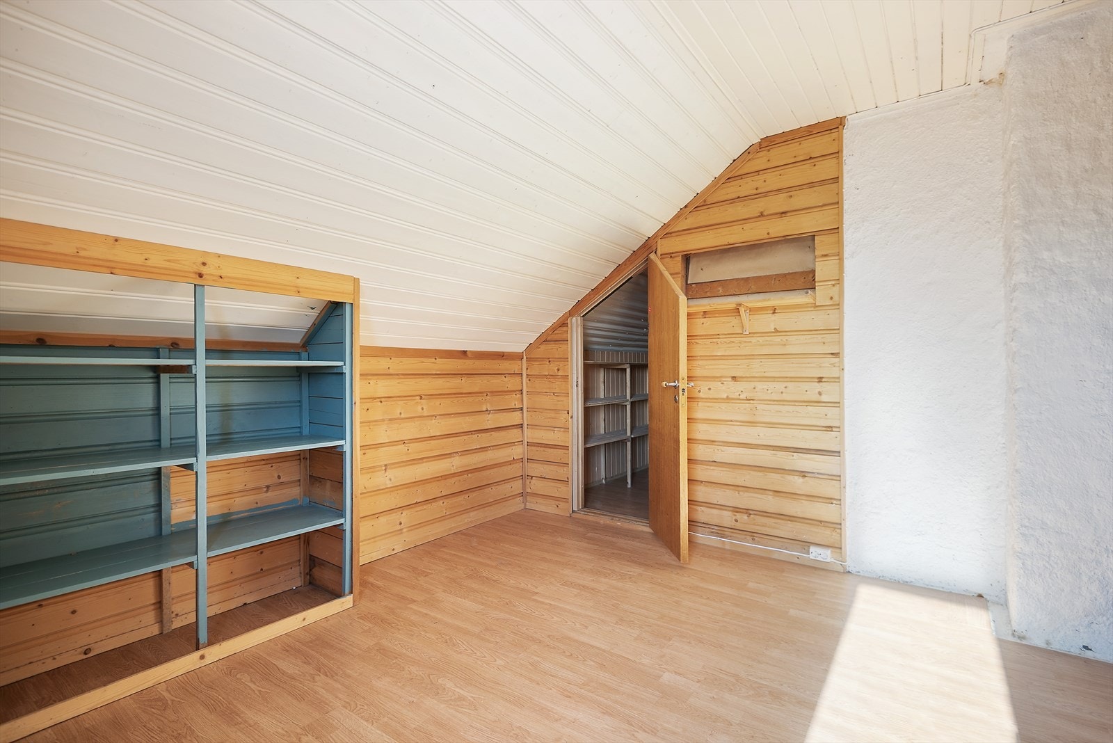 God plass til oppbevaring av klær. Galleribilde