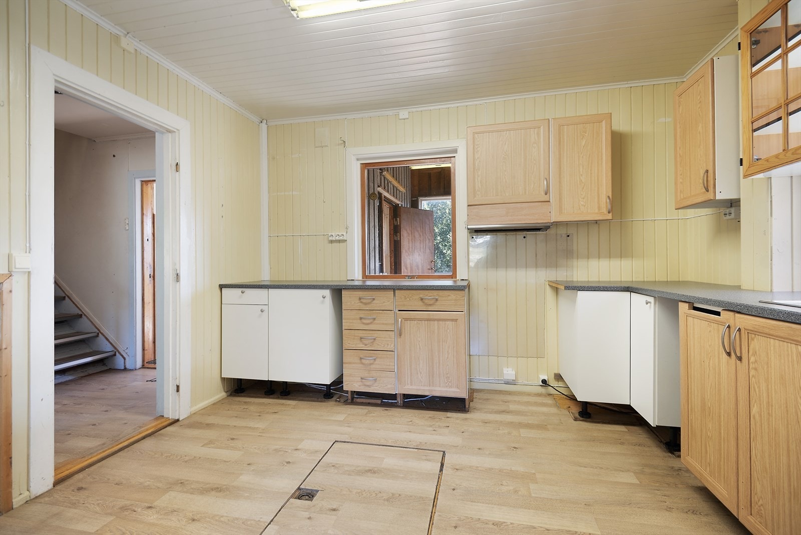 God benkeplass på kjøkkenet. Galleribilde