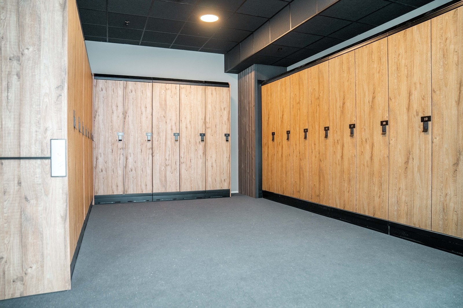 Leiligheten disponerer et praktisk skiskap hvor du kan sette fra deg skiutstyret rett ved inngangspartiet. Galleribilde