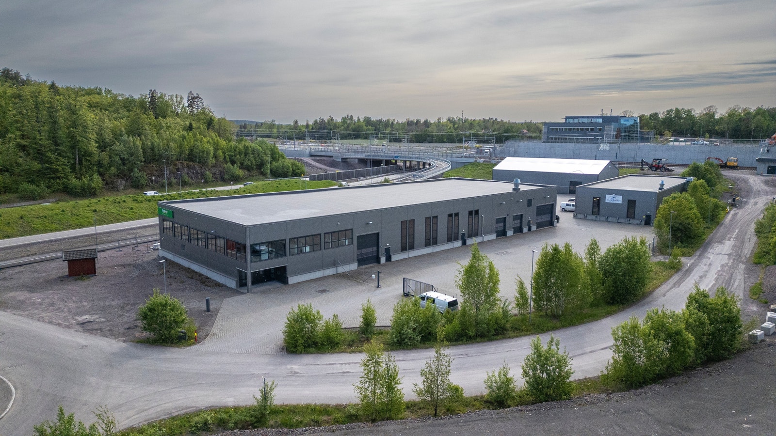 Kombinasjonseiendom m/verksted oppført i 2017 med lave driftskostnader til leie Galleribilde