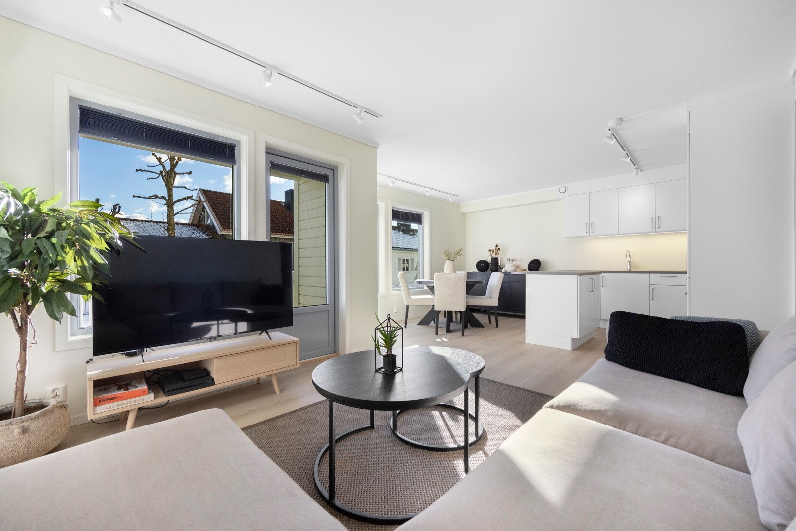 Meglerhuset Telemark v/ Thomas Valderhaug har gleden av å vise frem Chr. H. Bloms gate 17A! Galleribilde